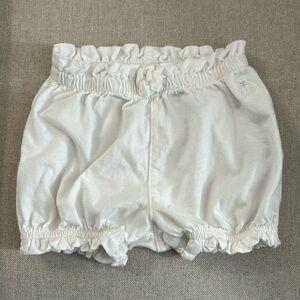 ‼️ SOLD ‼️ Baby Gap cotton bubble shorts 3-6 months